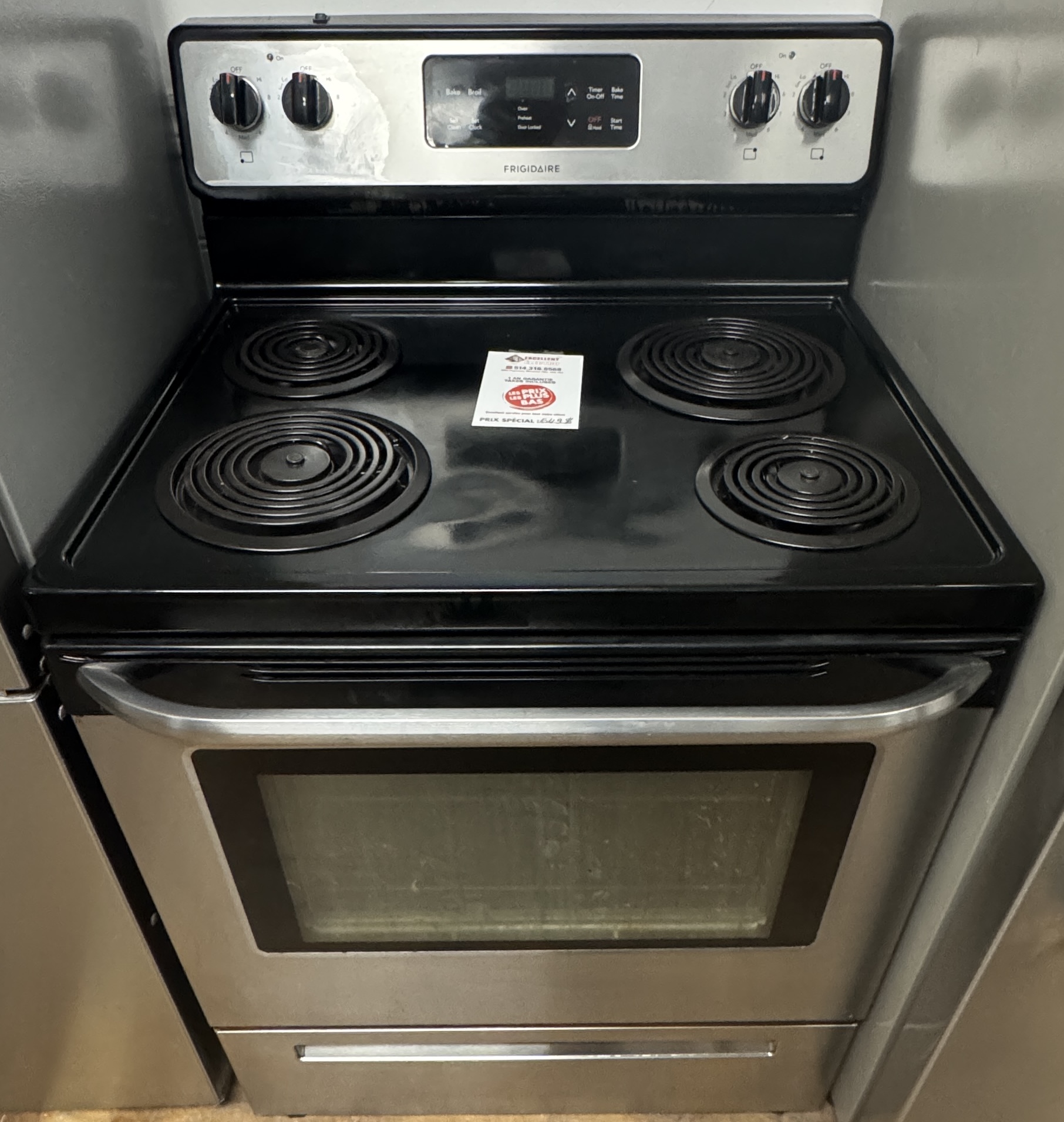 Frigidaire - 30'' Stove - Stainless steel - Coil - Refurbished - 11006