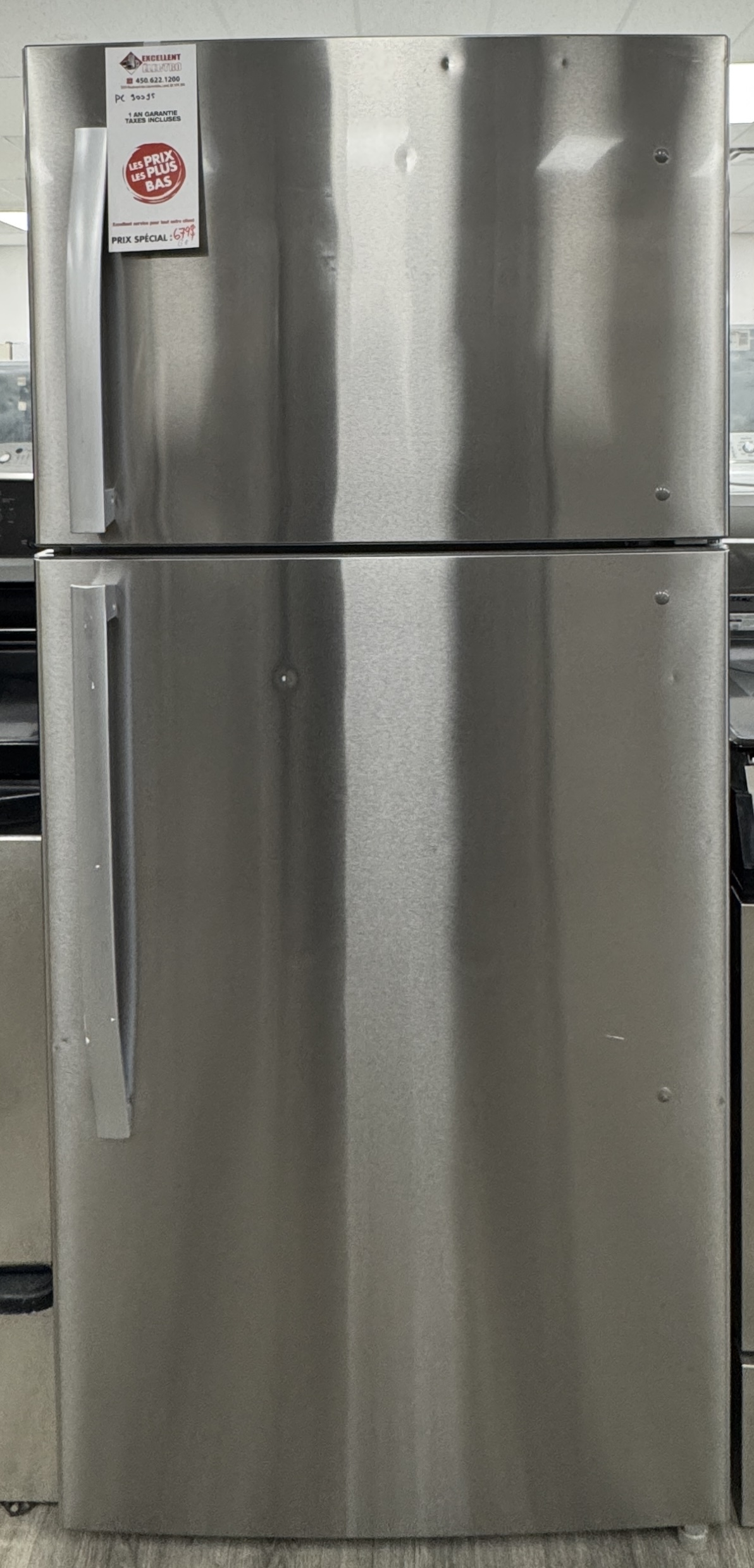 GE - 30'' Refrigerator - Stainless Steel - Standard - Refurbished - 30015
