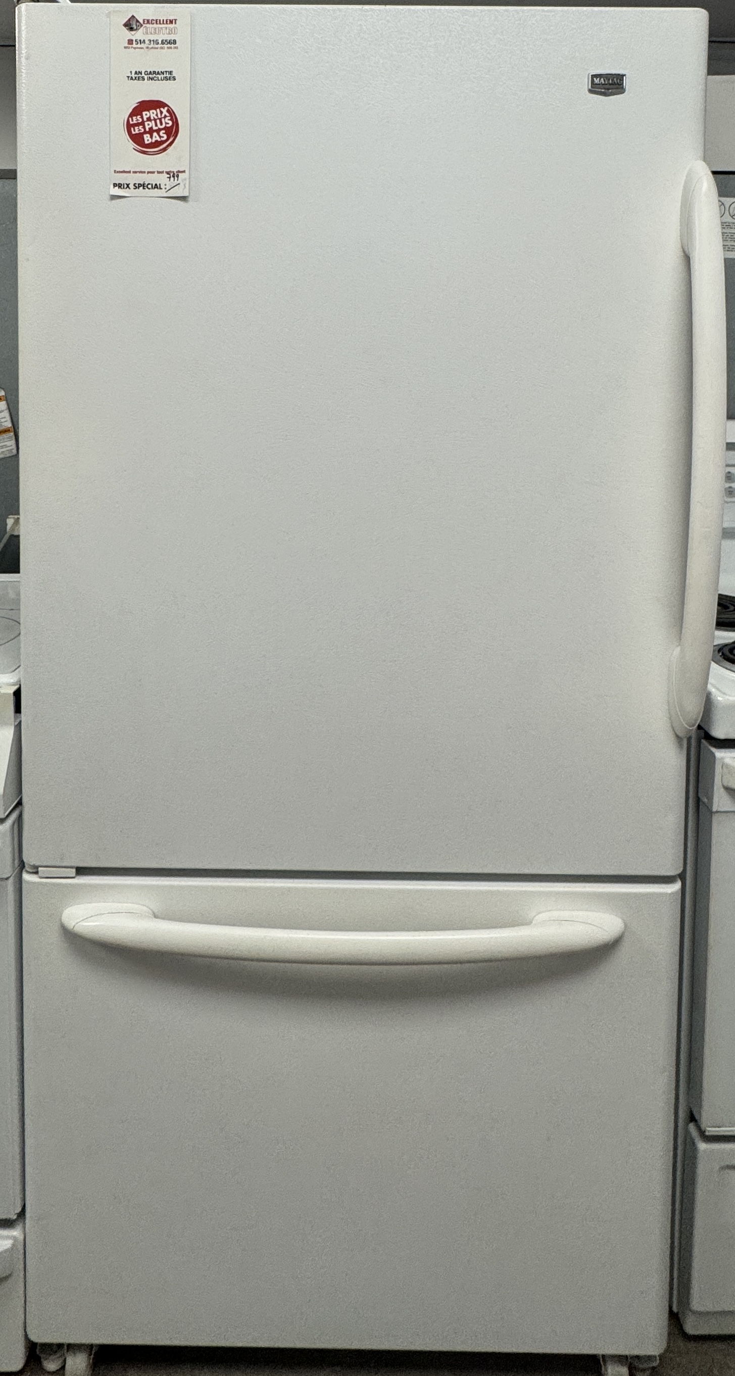 Maytag - 33'' Refrigerator - White - Bottom Freezer - Refurbished - 10019